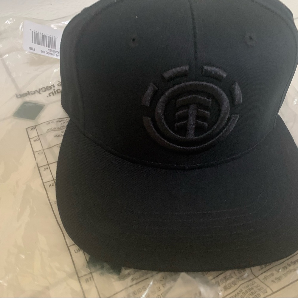 Element Knutsen Hat - NWT